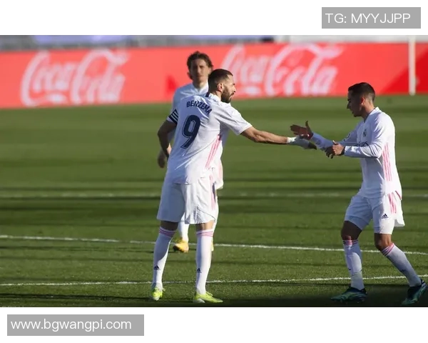 Creme单杀逆袭战术揭秘如何在游戏中实现精彩绝杀瞬间