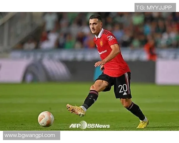 巴塞罗那引援计划:尤文图斯后卫迪利赫特成焦点 巴塞罗那引援计划:尤文图斯后卫迪利赫特成焦点